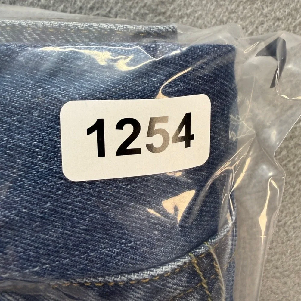 Vintage Levis 550 Jeans Relaxed Fit 38x29 (FIT 37x29) Blue Denim Tapered Leg